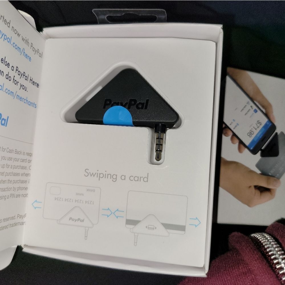 PayPal card reader - Picture 4 of 4